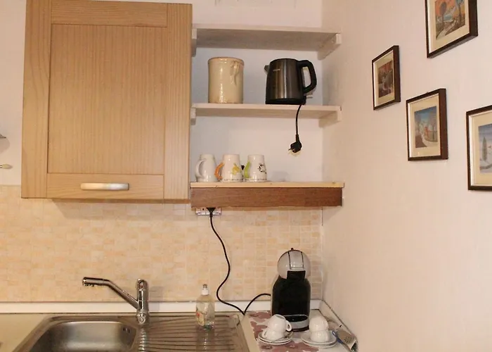 Lovely - Bike Friendly *